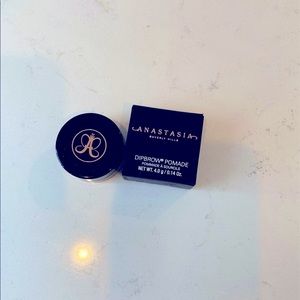 Anastasia of Beverly Hills Dipbrow Pomade